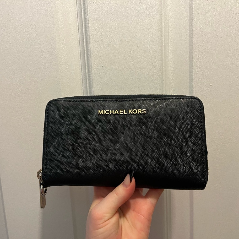 Black Michael Kors Wallet